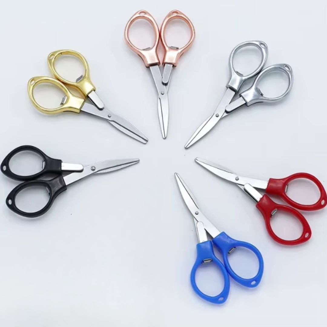 PocketSnip - Compact Folding Scissors