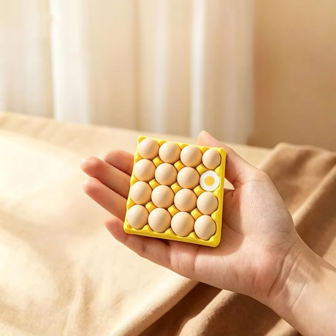 EggNotes - Fun Magnetic Memo Holder